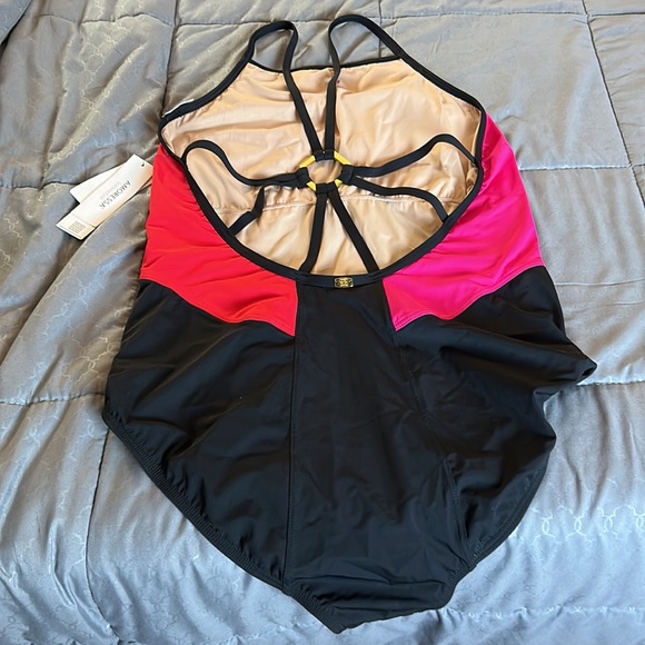 One piece swimsuit… - Picture 2 of 3